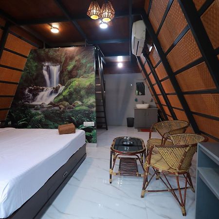 Holistic Stay Eco-Resort & Ayurvedic Retreat Paithalmala Eksteriør billede