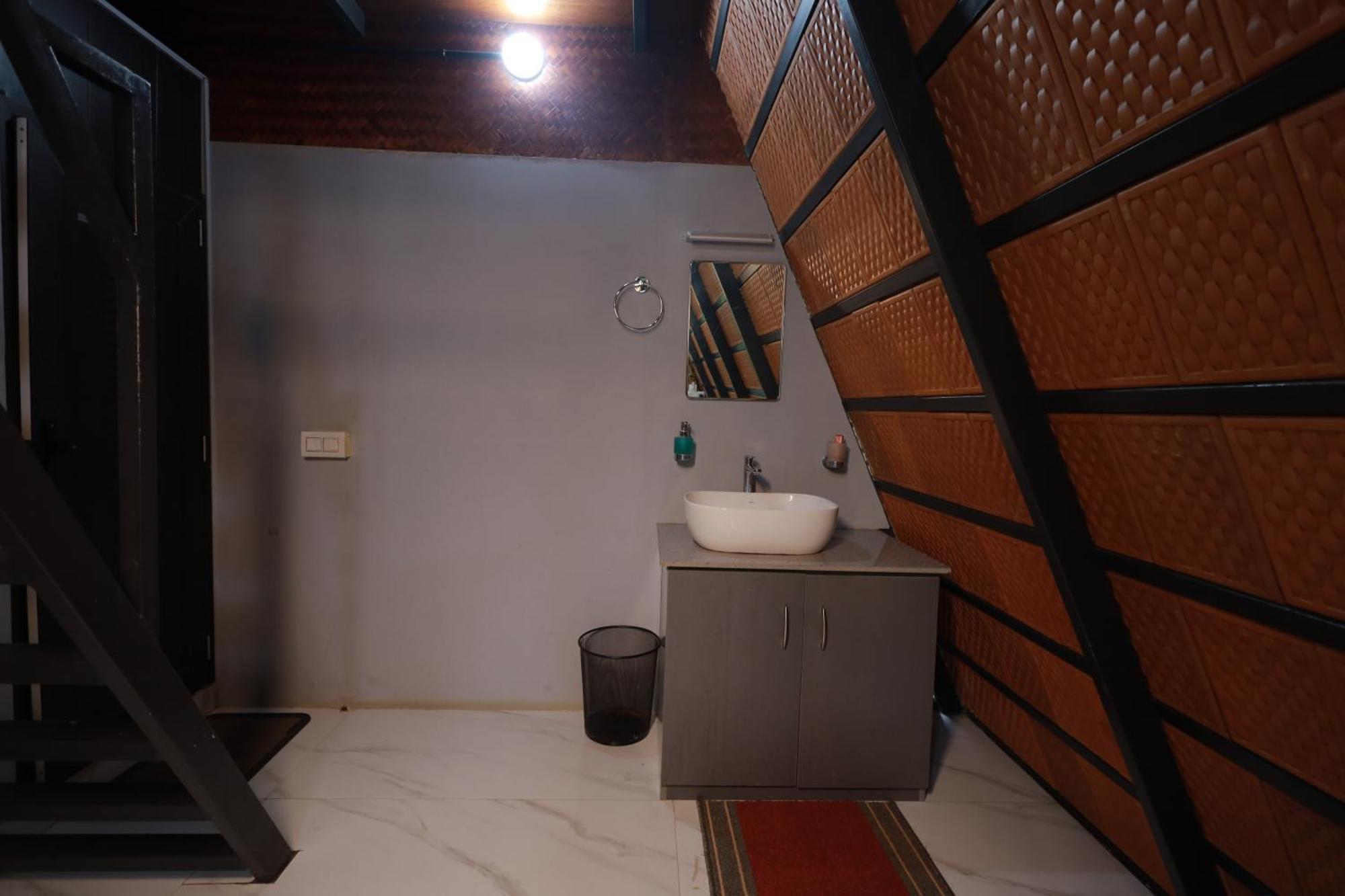 Holistic Stay Eco-Resort & Ayurvedic Retreat Paithalmala Eksteriør billede