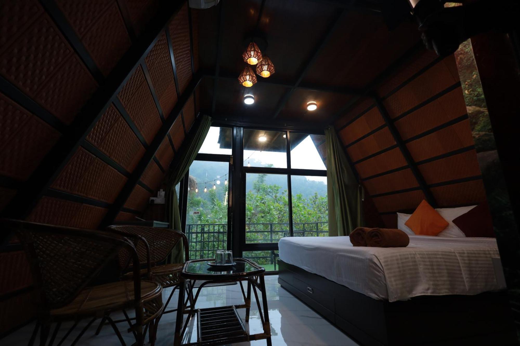 Holistic Stay Eco-Resort & Ayurvedic Retreat Paithalmala Eksteriør billede