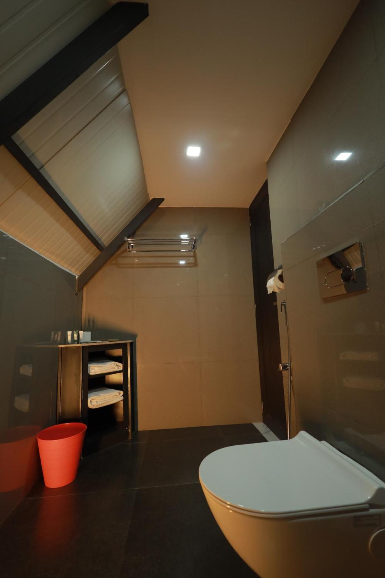 Holistic Stay Eco-Resort & Ayurvedic Retreat Paithalmala Eksteriør billede