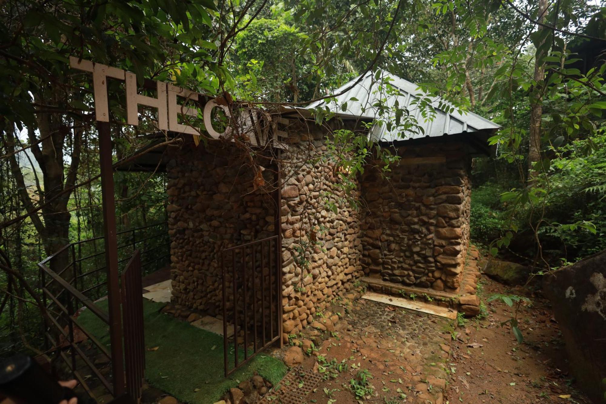 Holistic Stay Eco-Resort & Ayurvedic Retreat Paithalmala Eksteriør billede