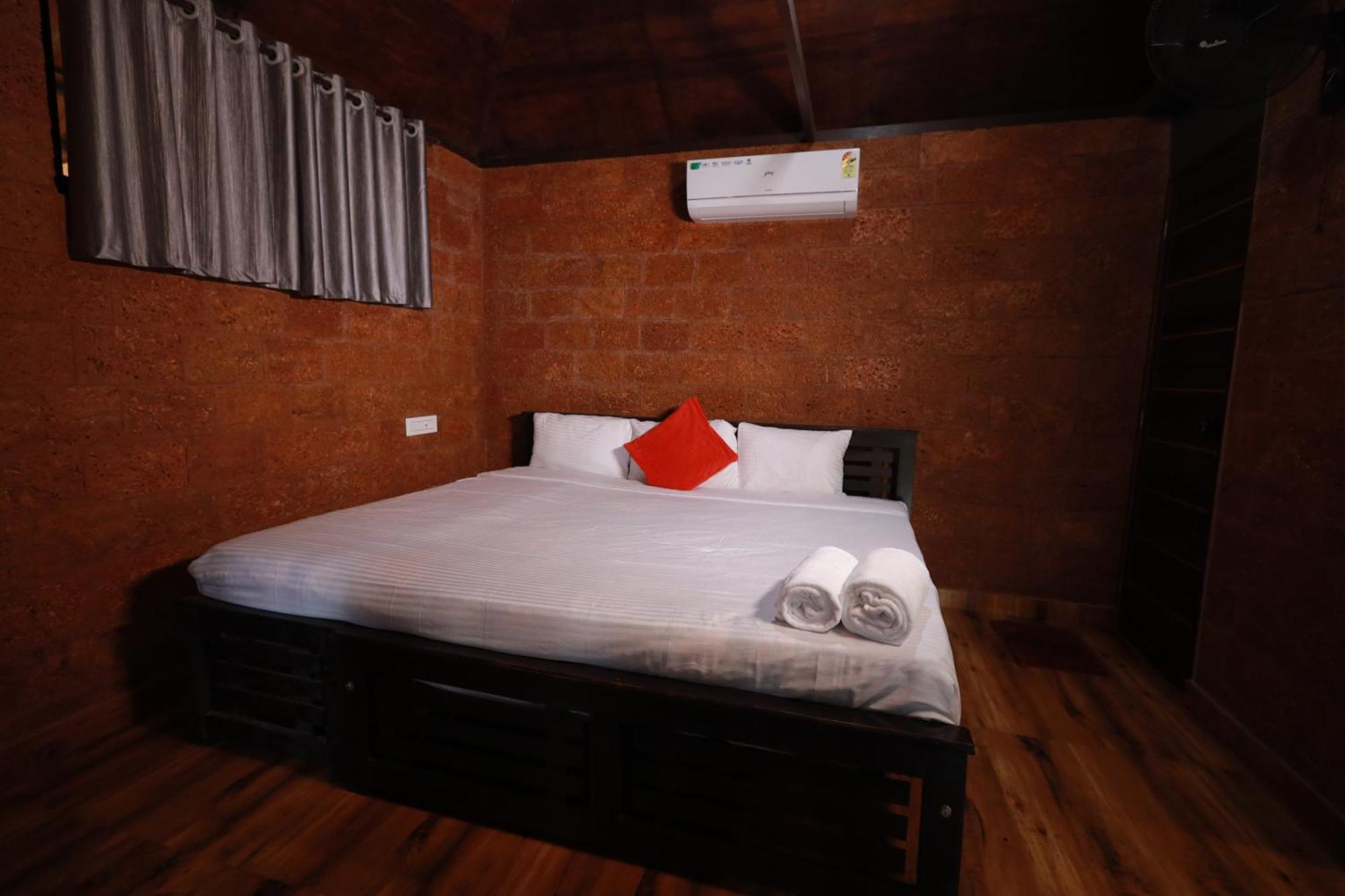 Holistic Stay Eco-Resort & Ayurvedic Retreat Paithalmala Eksteriør billede