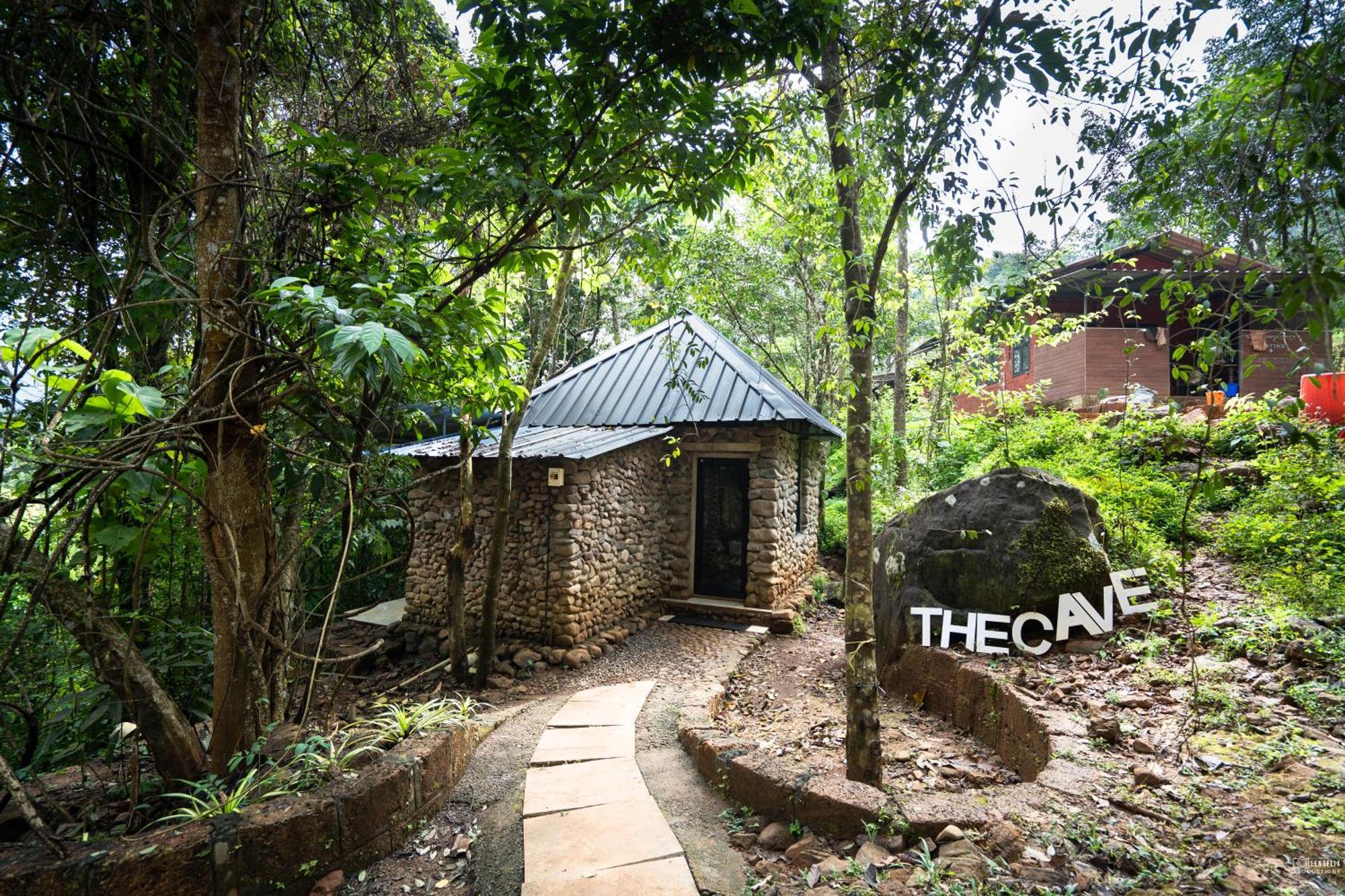 Holistic Stay Eco-Resort & Ayurvedic Retreat Paithalmala Eksteriør billede